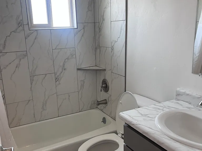 861 Iowa Ave #1 — Photo 7