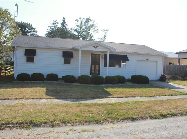 211 N Pearl St, Ansonia, OH 45303