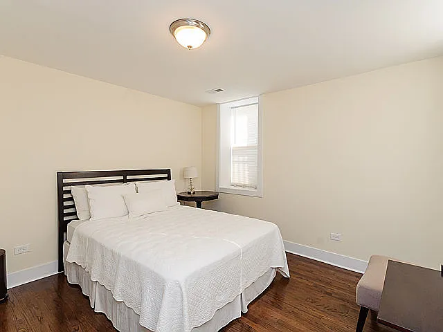 1834 W Wabansia Ave #1F — Photo 13