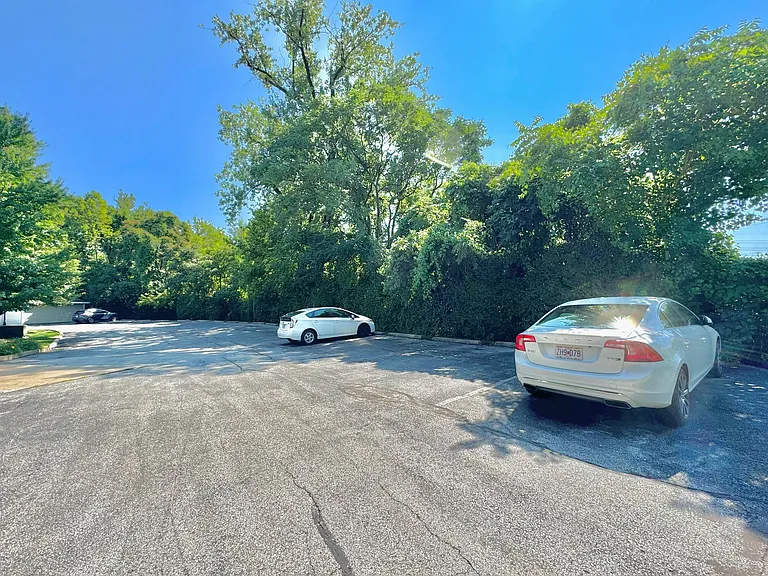 2638 McKnight Crossing Ct #2638 — Photo 36