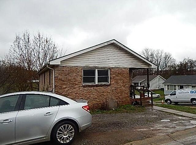 1st image of 900 Shearor St