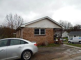 900 Shearor St, Clarksville, TN 37040