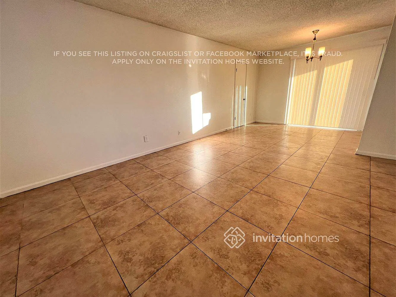 1627 W Libby St Phoenix, AZ 85023 — Photo 2