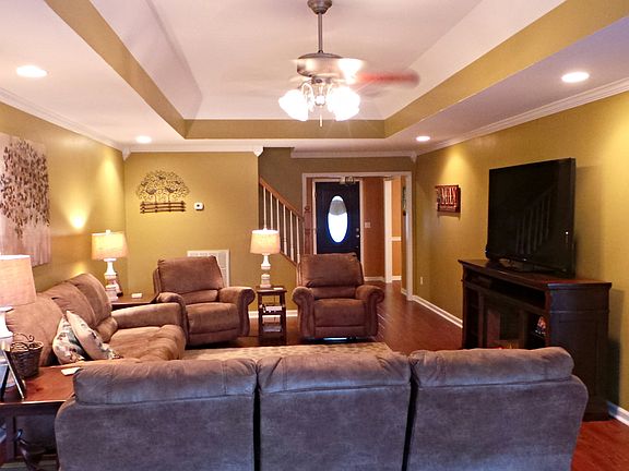 Living Room/Family Room