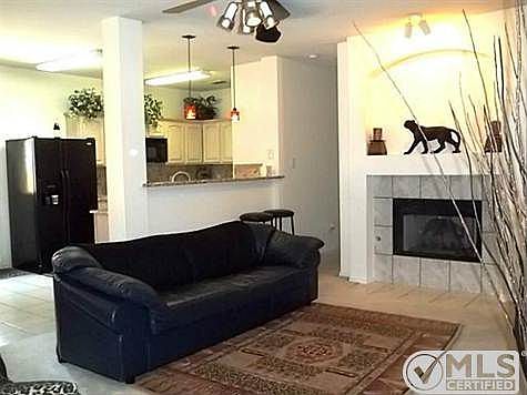 2nd image of 2317 Hickory Ct
