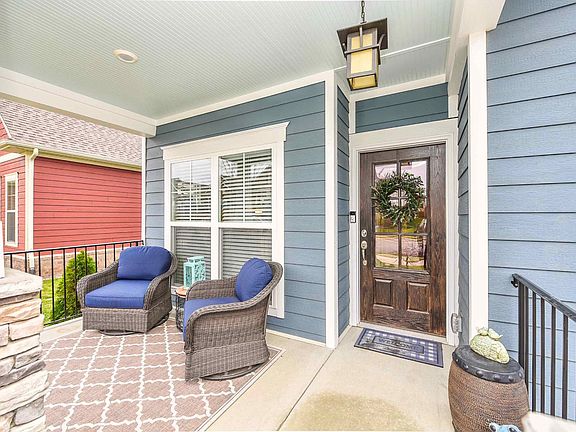 2nd image of 1208 Duns Ln
