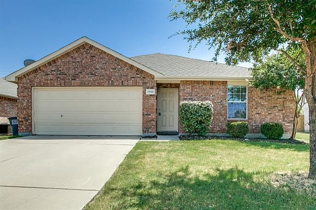 1st image of 1504 Breeze Ln