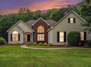 4106 Ponderosa Ln, Gainesville, GA 30506