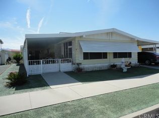 942 S Palm Ave, Hemet, CA 92543