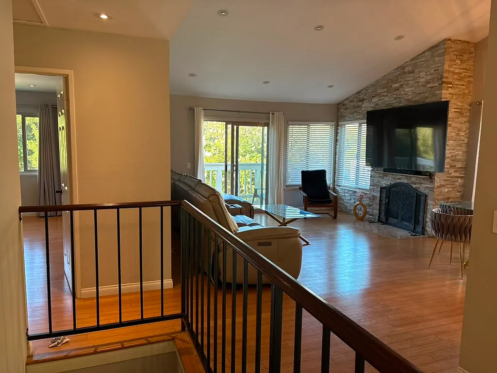 4 bed, 1626 sqft, $5,200 — Photo 4