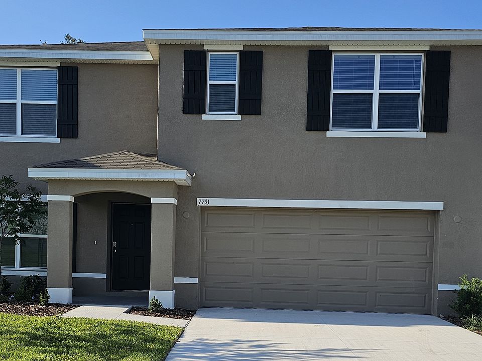2nd image of 7731 Rosewood Garden Loop