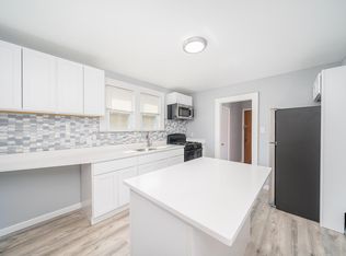 19 Claire Ave APT A, Woodbridge, NJ