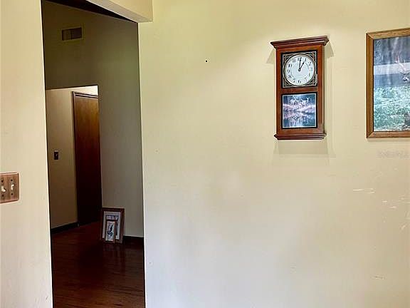 3rd image of 5279 SW 31ST STREET