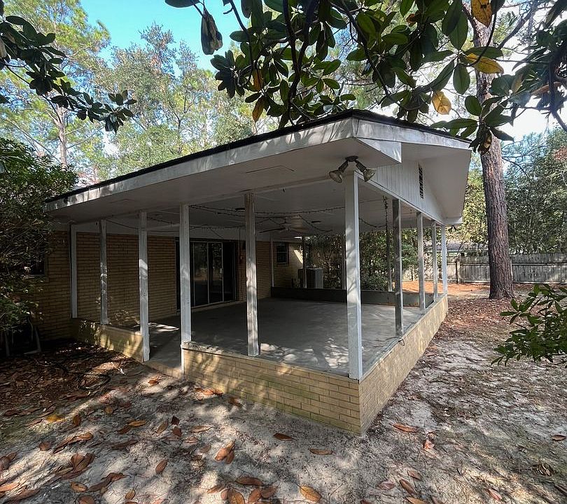 1st image of 211 Henderson St #3B-2Ba-2139Sqft