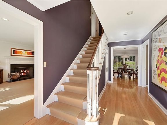 2nd image of 21 Hillair Cir