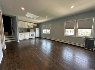 287 Peters Ave, East Meadow, NY 11554