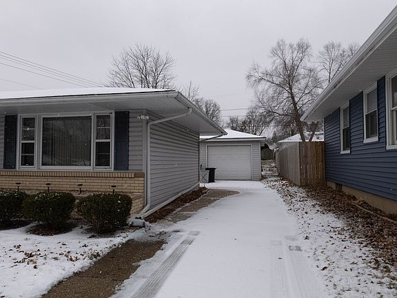 3rd image of 3519 Thelma St