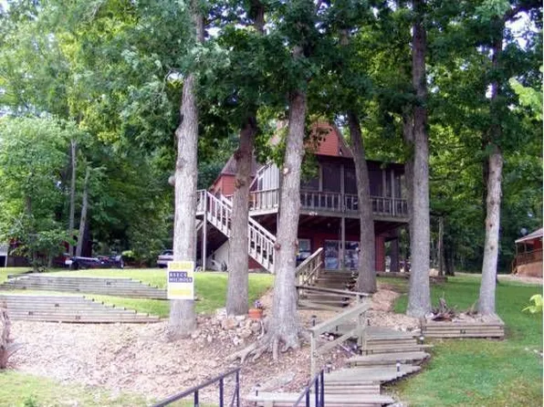 29487 Hope St, Edwards, MO 65326