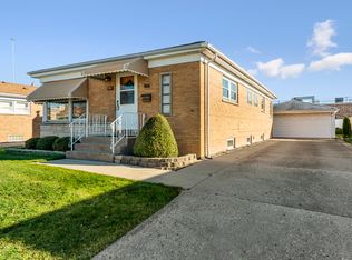 5101 N Chester Ave, Chicago, IL 60656