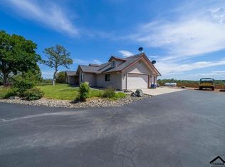 16725 Bass Pass Rd, Cottonwood, CA 96022