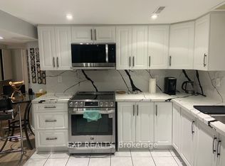 8 Cluett Dr, Ajax, ON L1S 6Z6