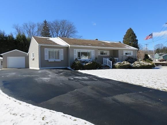 For Sale: 4612 Washington Dr, Vestal, NY 13850