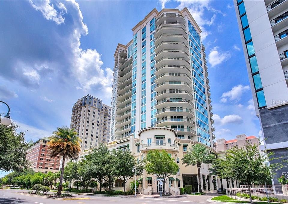 1st image of 450 Knights Run Ave Unit 1006