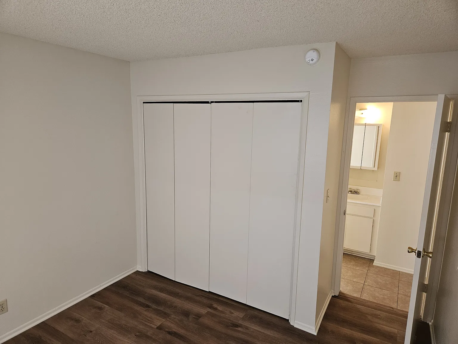 6417 Hummingbird St — Photo 4