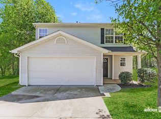 1320 Winding Branch Ct, Charlotte, NC 28216