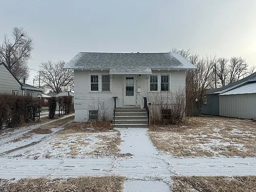2115 Avenue F Photo 1