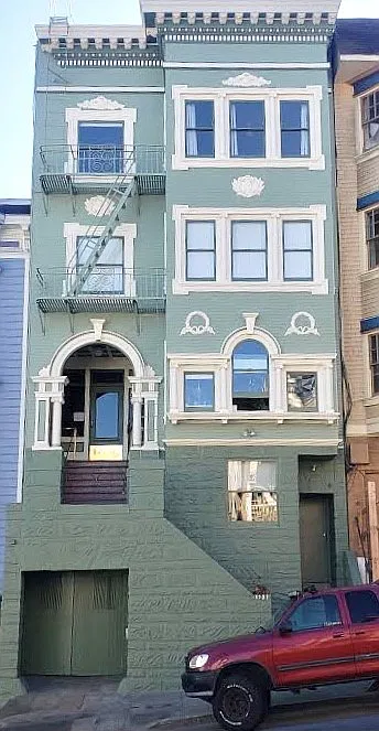 1 bed, 700 sqft, $4,495 — Photo 2