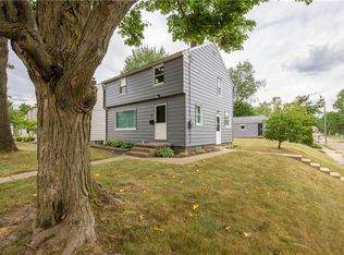 219 Woodside Ave NE, North Canton, OH 44720
