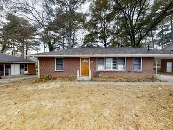 4079 Scott Dr, Forest Park, GA 30297
