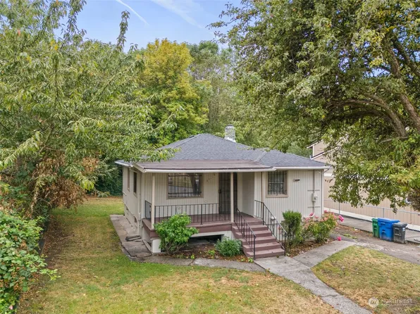3711 S Holly Street, Seattle, WA 98118