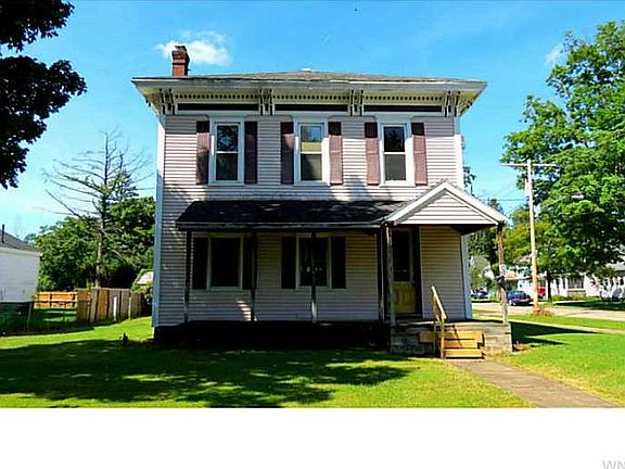 2nd image of 10 Cherry St