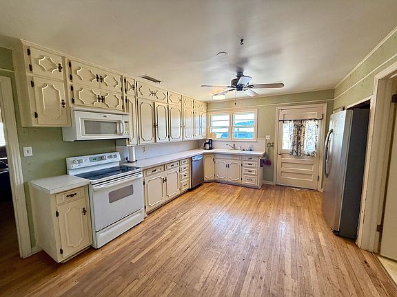 2nd image of 1750 County Road 81