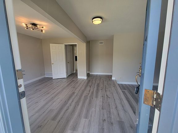 2nd image of 729 Los Huecos Dr