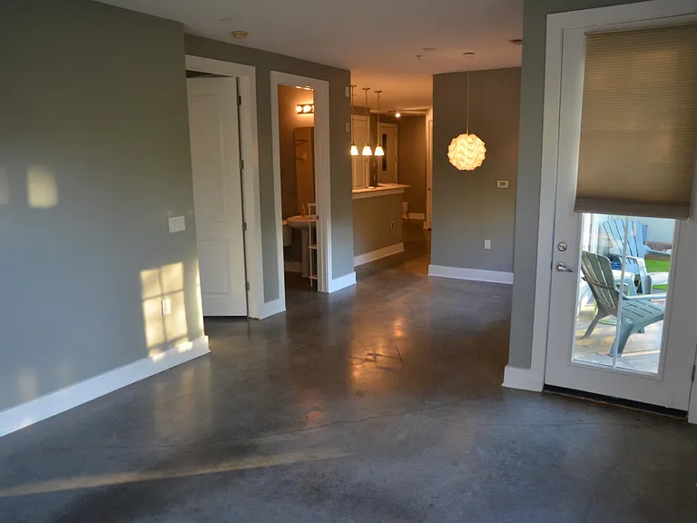1101 W 1st St #118 — Photo 13
