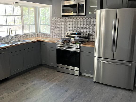 4th image of 1231 N Camino Alto