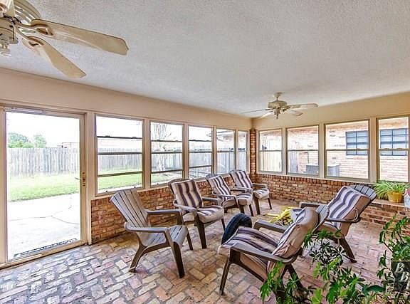 4th image of 212 Denning Dr