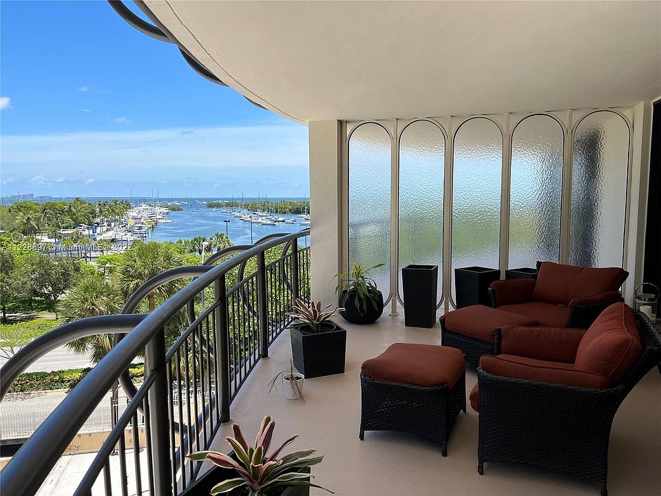 1st image of 2843 S Bayshore Dr APT 6E