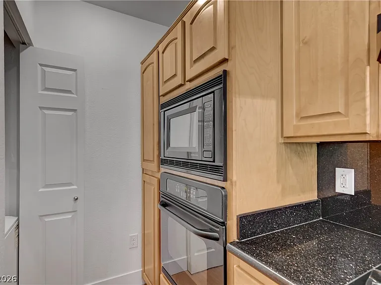 55 E Agate Ave #304 — Photo 16