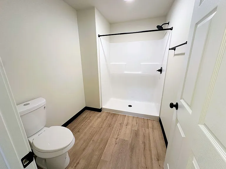 1201-1203 Atrium Ct — Photo 17