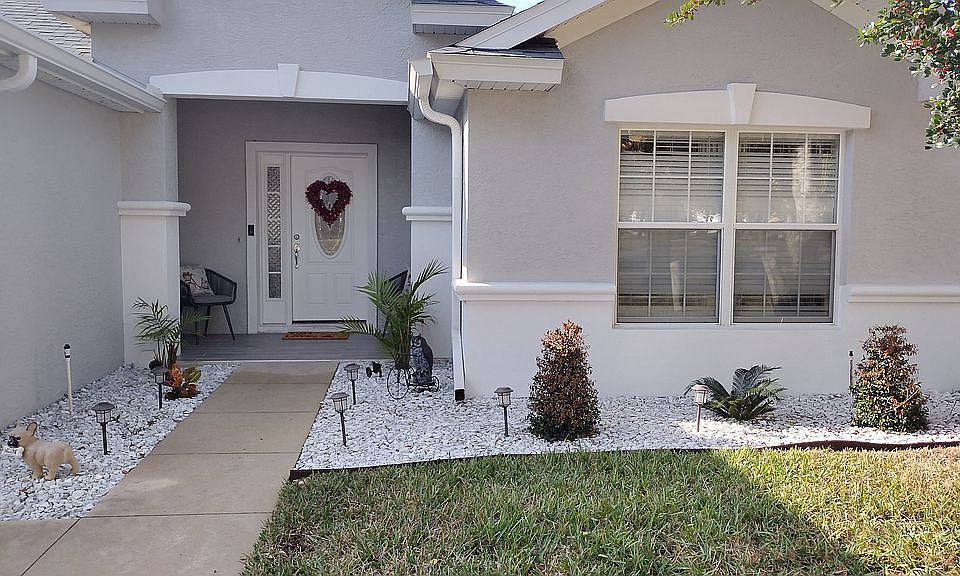 1st image of 5792 SW 40th Pl