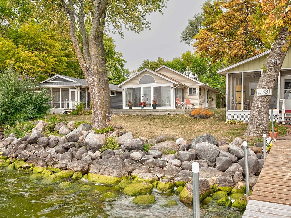 25181 McClelland Dr, Spirit Lake, IA 51360 Zillow