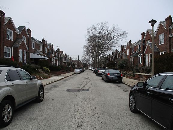 4th image of 7354 Rugby St