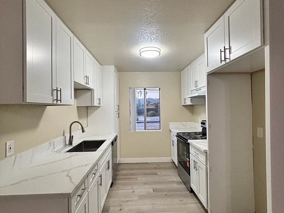 126 Electric Ave #7