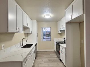 126 Electric Ave #7, La Habra, CA 90631