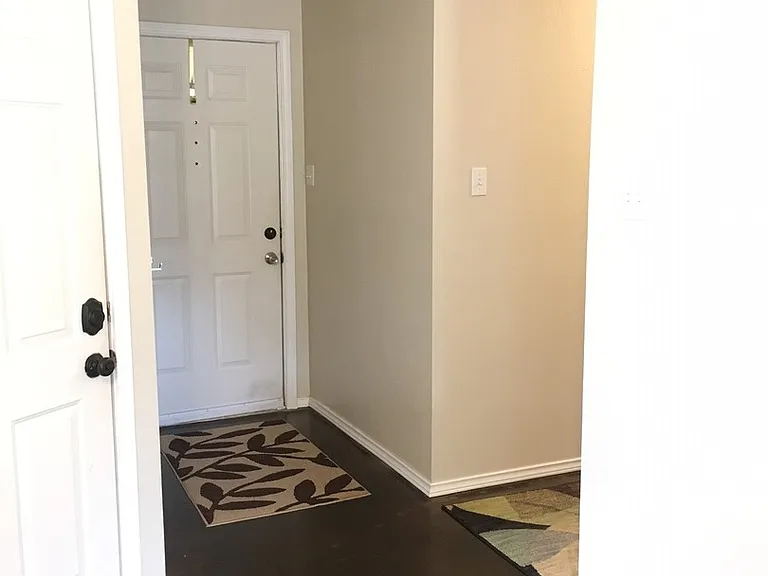 3849 Notre Dame Cir — Photo 11