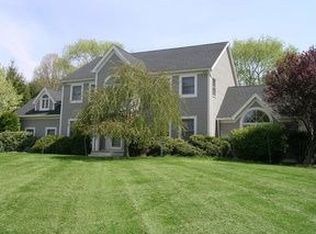 100 Carriage Hill Rd, Brewster, NY 10509